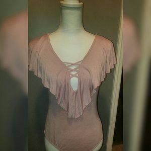 Charlotte russe peach bodysuit